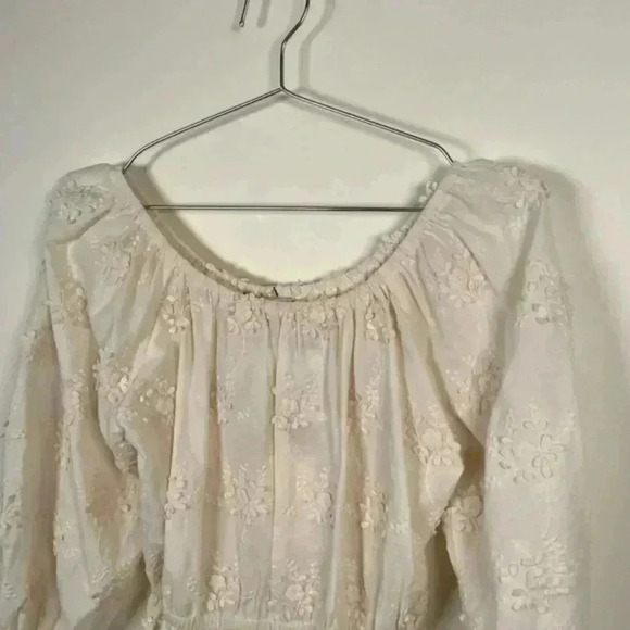 Mes Demoiselles Ivory Floral Embroidered Poplin Top - Picture 9 of 11